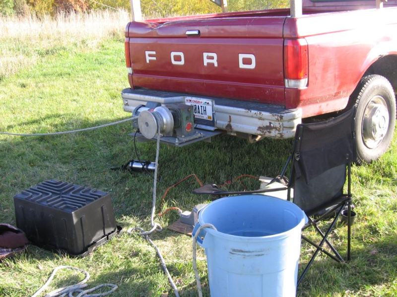 Picture of WØAIH's truck and 220v Winch mounted to towing receiver. (picture courtesy WA9HCZ)
